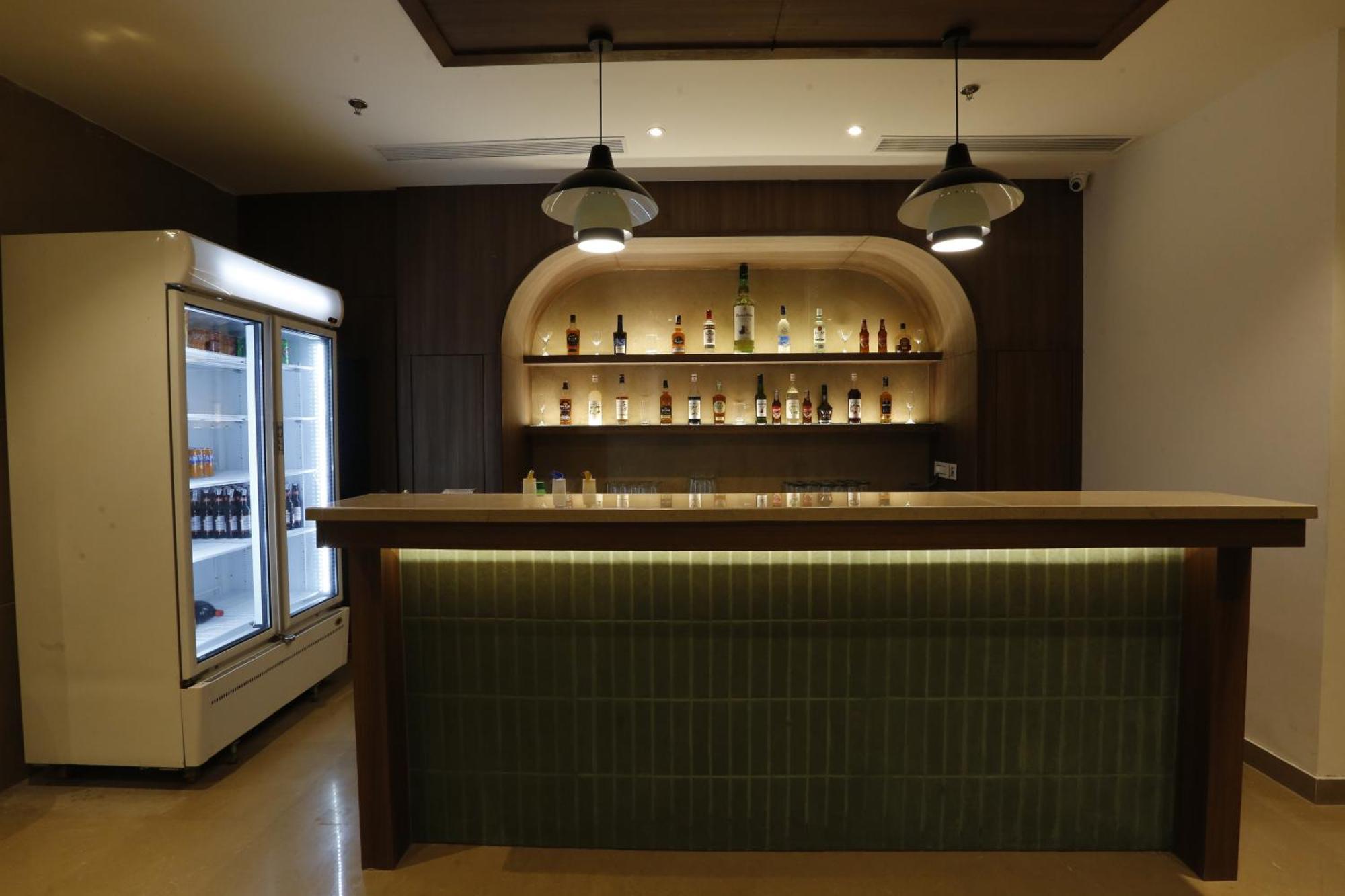 蓝宝石酒店 Zirakpur 外观 照片